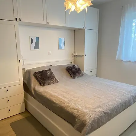 Mint&rose Apartmán Peroj