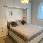 Mint&rose Apartment Peroj